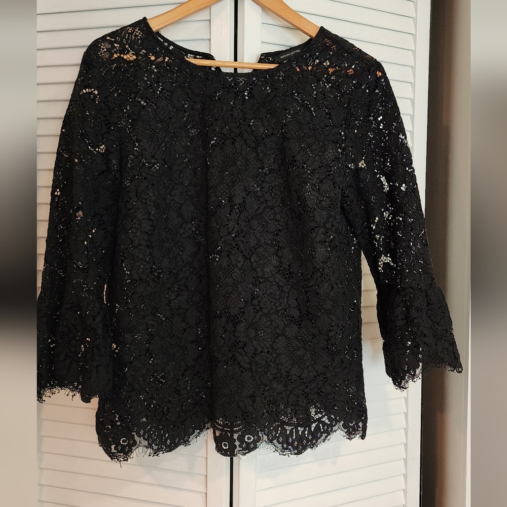 Banana Republic lace top